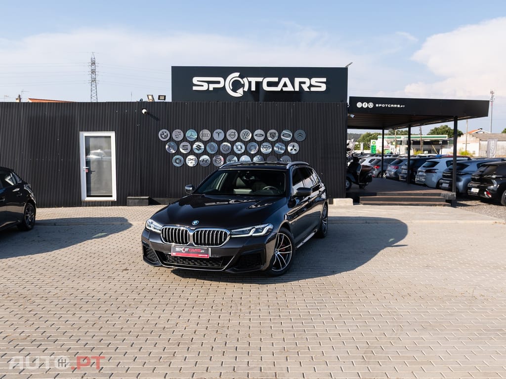 BMW 530 e Pack Desportivo M