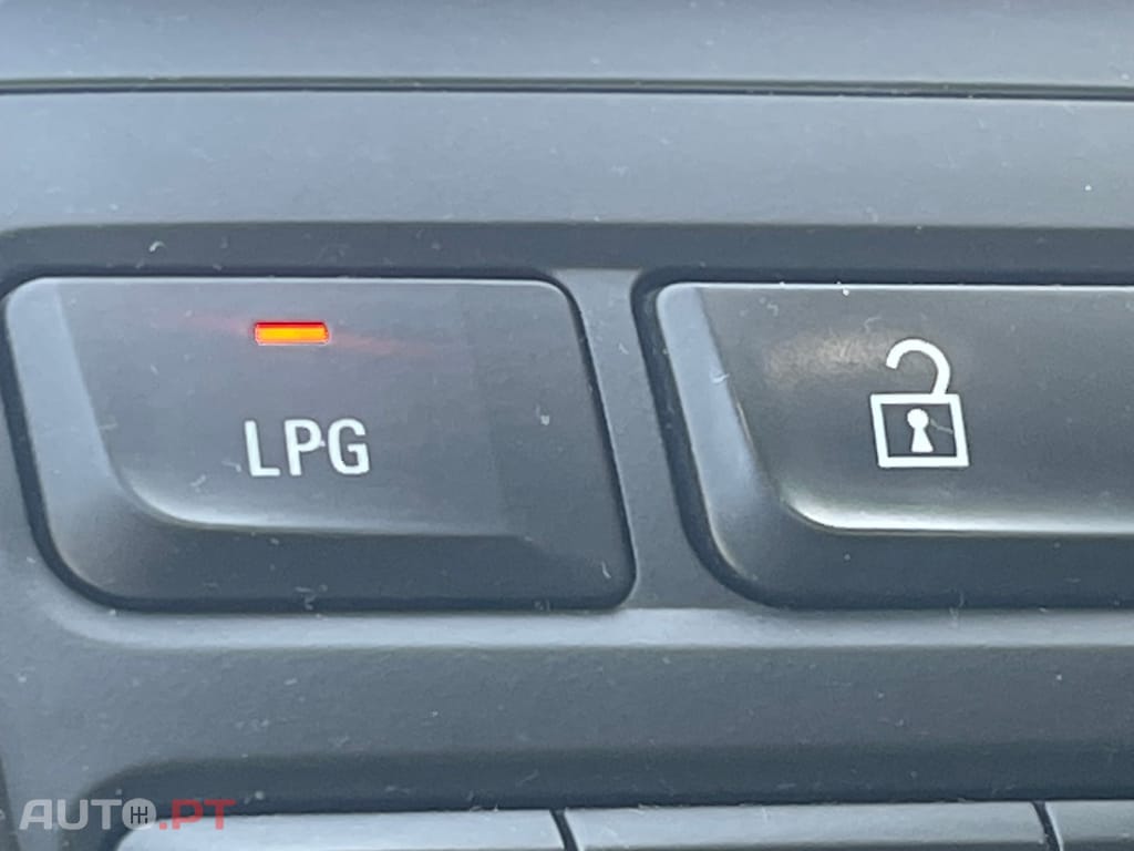 Opel Zafira Carrinha sete lugares