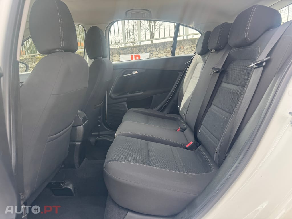 Fiat Tipo 1.3 M-Jet Lounge J17