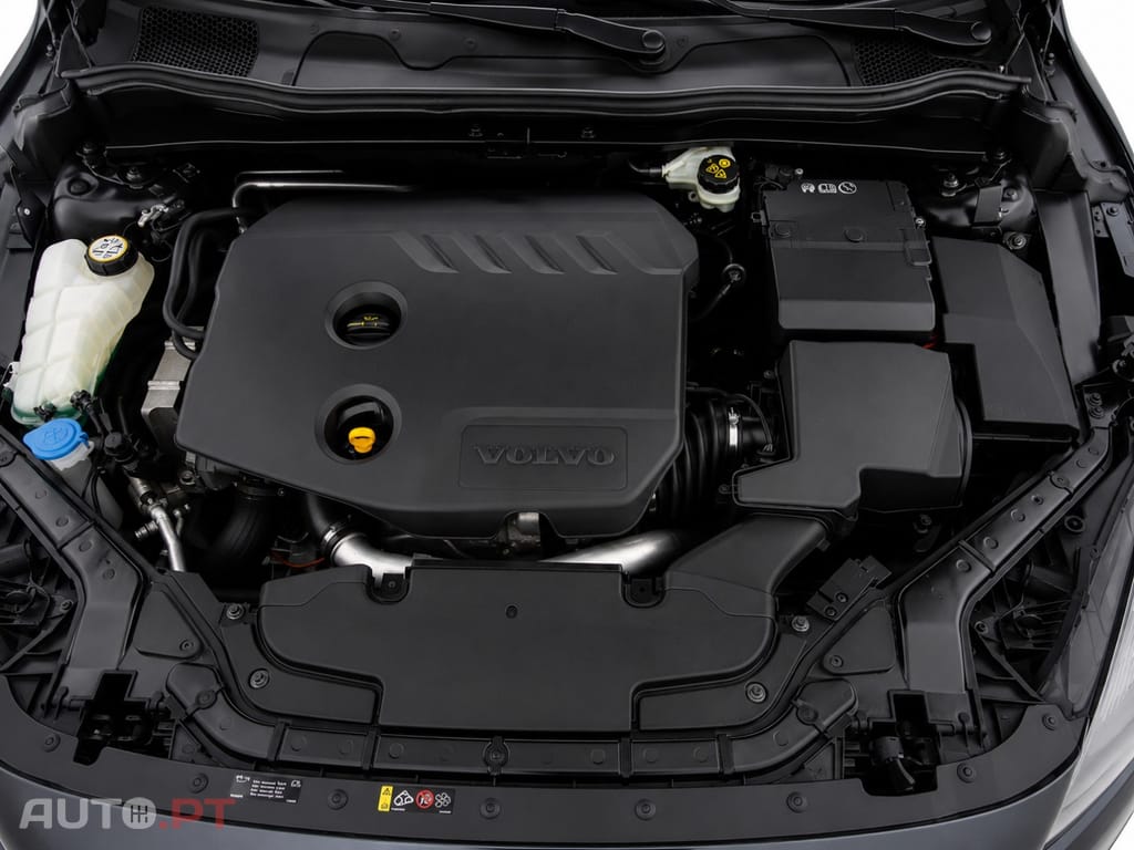 Volvo V40 Cross Country 1.6 D2 Momentum