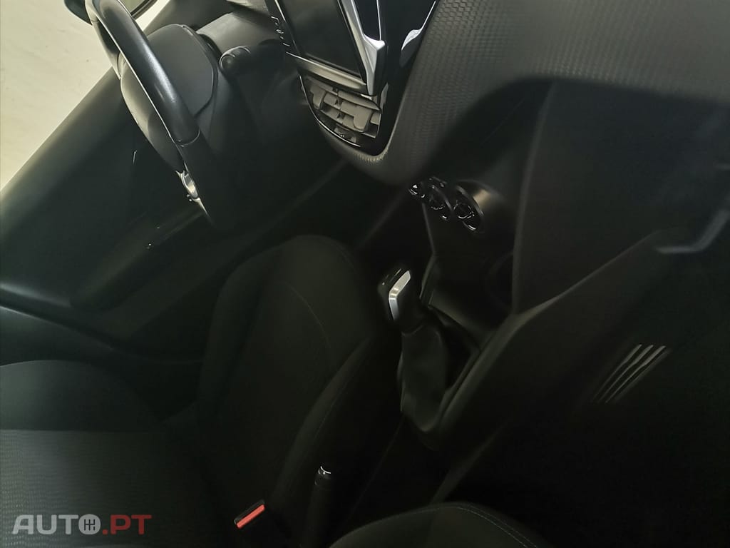 Peugeot 208 1.5 Blue ADI