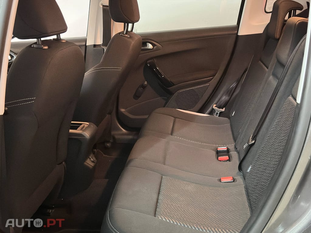 Peugeot 2008 1.2 Vti Active