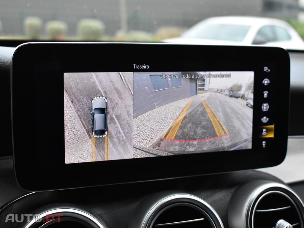 Mercedes-Benz GLC 300 e Coupe 4Matic 9G-TRONIC AMG Line