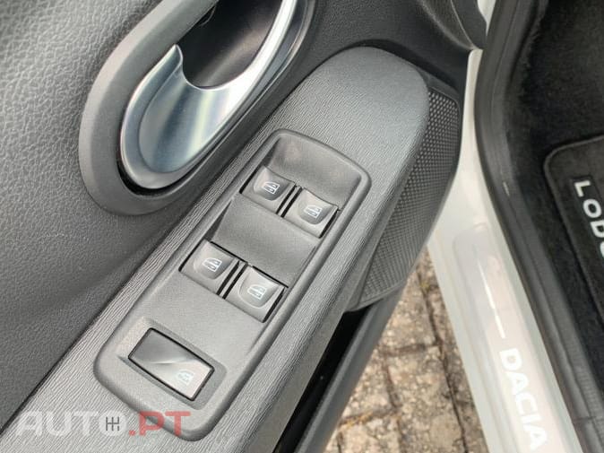 Dacia Lodgy 1.5 Blue dCi Stepway 7L