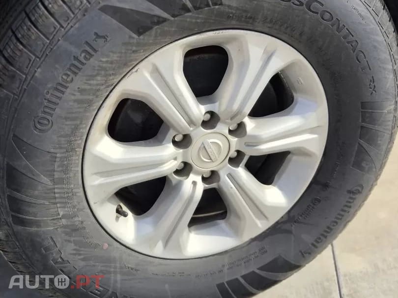 Nissan Navara 2.3 dCi CD 4WD Acenta