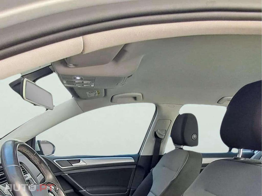 Volkswagen e-Golf AC/DC