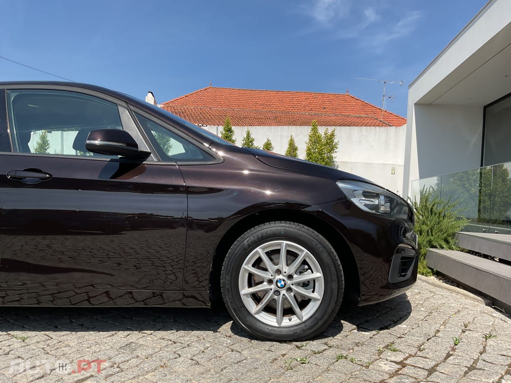 BMW 216 d