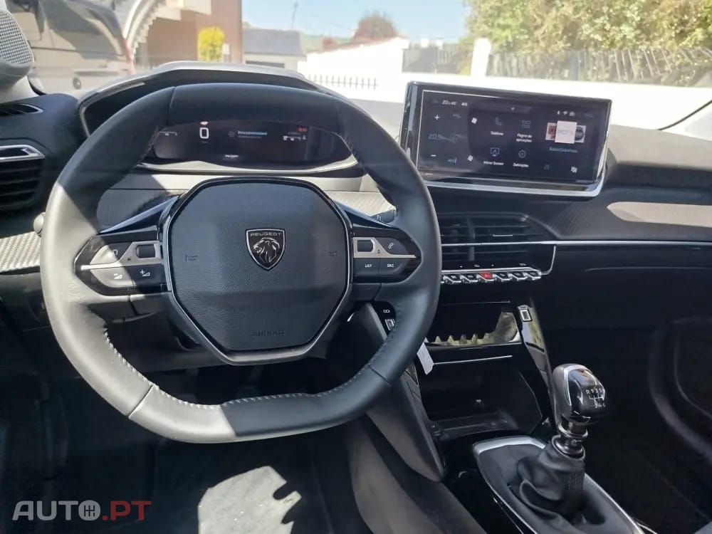 Peugeot 208 ND