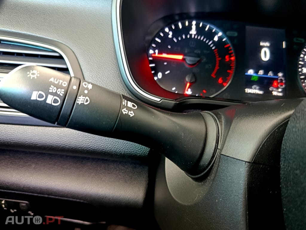 Renault Mégane 1.5 Blue dCi Limited C/PM+Pneu