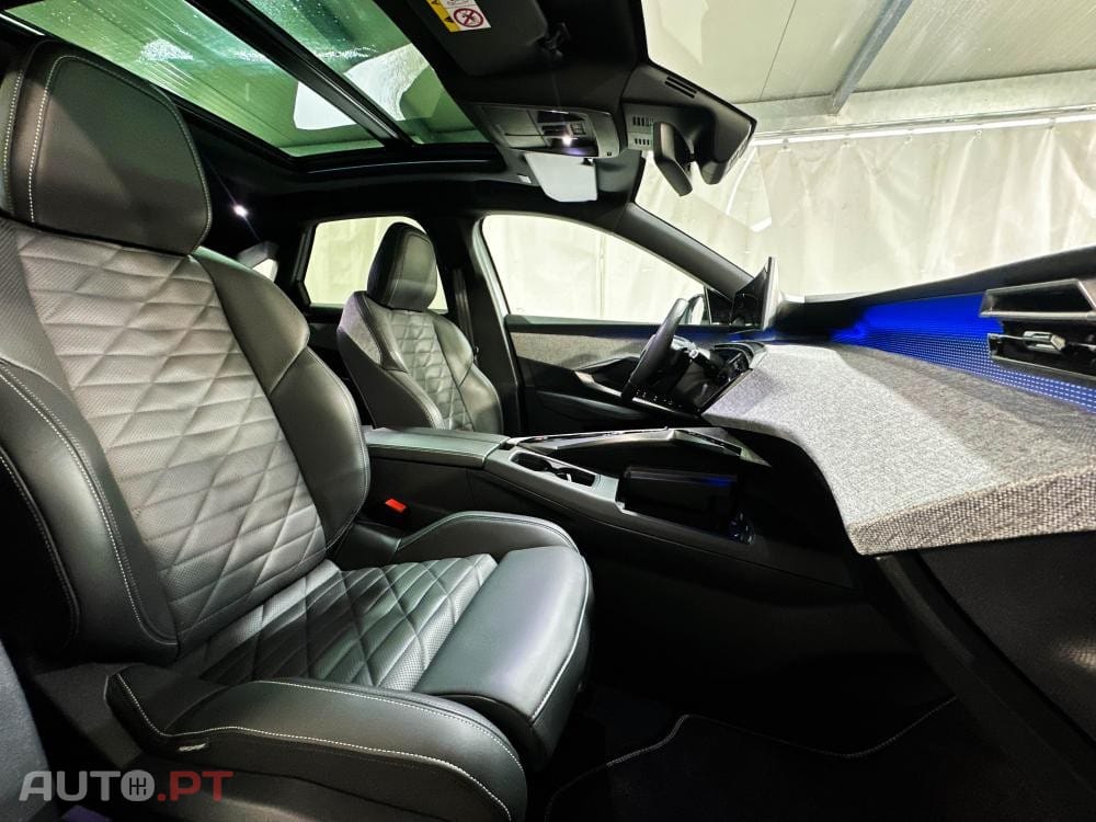 Peugeot E-3008 73 kWh Allure