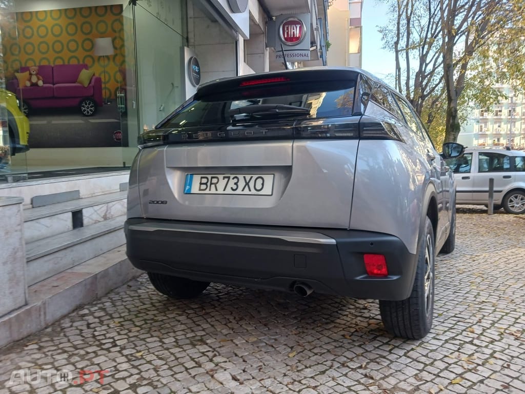 Peugeot 2008 1.2 PureTech Style