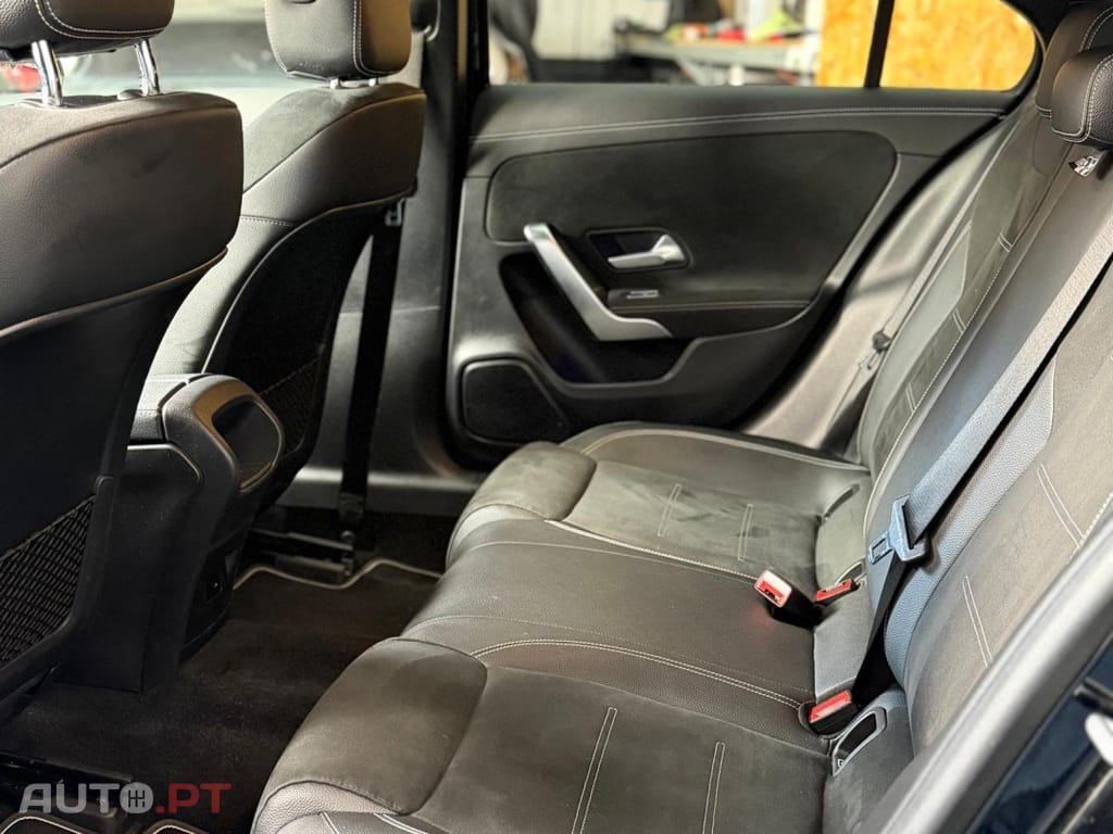 Mercedes-Benz A 250 e 8G-DCT AMG Line