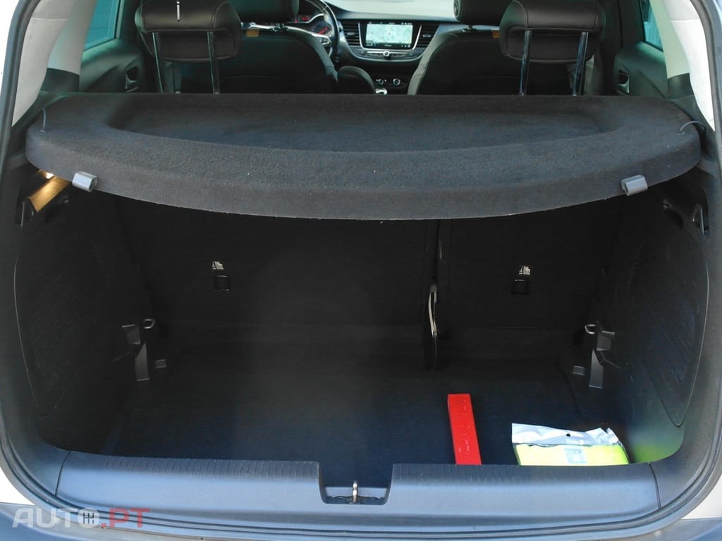 Opel Crossland X 1.2 T Innovation