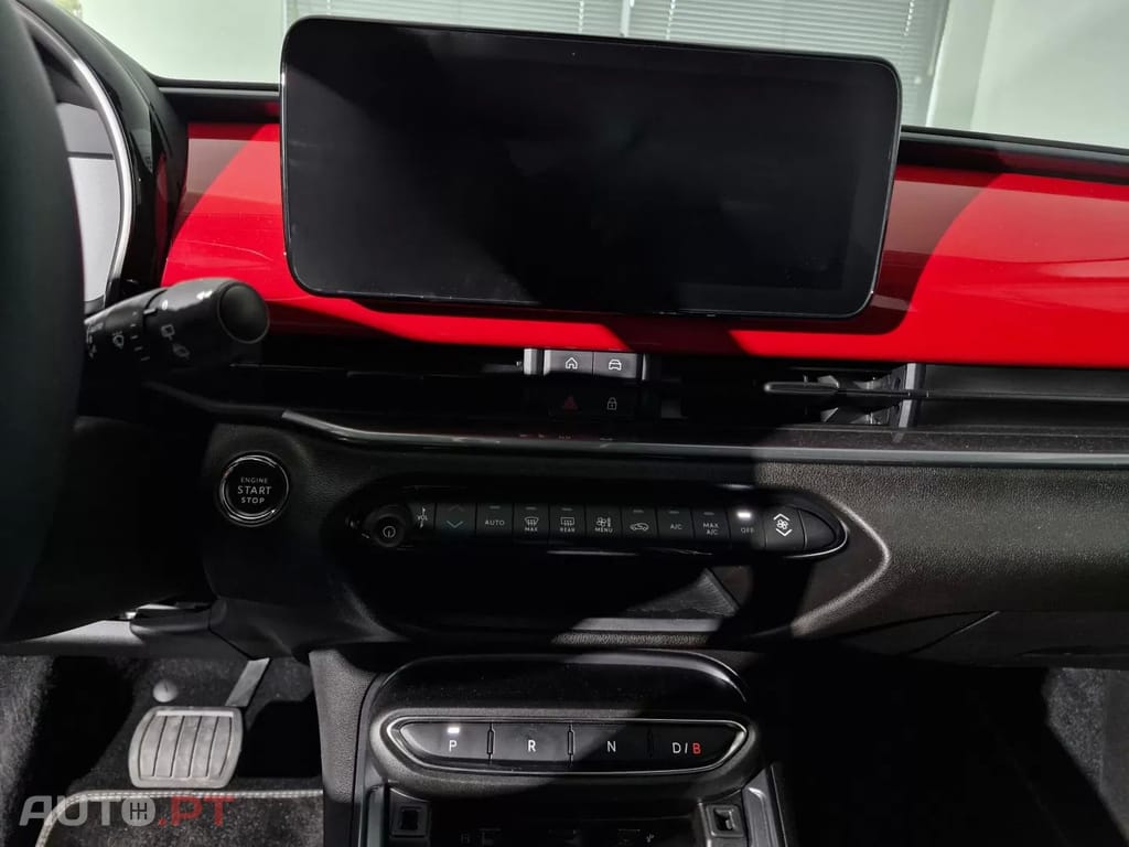 Fiat 600e 54 kWh (RED)