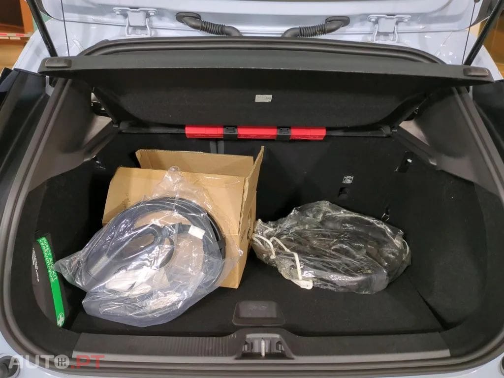 Volvo EX30 51 kWh Single Motor Core