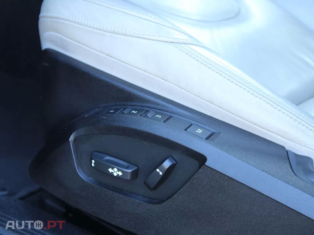 Volvo V40 1.6 D2 Momentum Eco