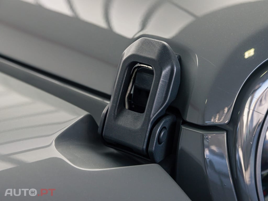 Jeep Wrangler 2.2 CRD Sport AT