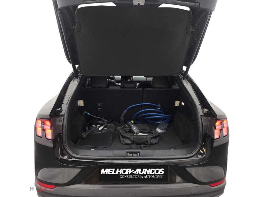 Ford Mustang Mach-E Standard Range