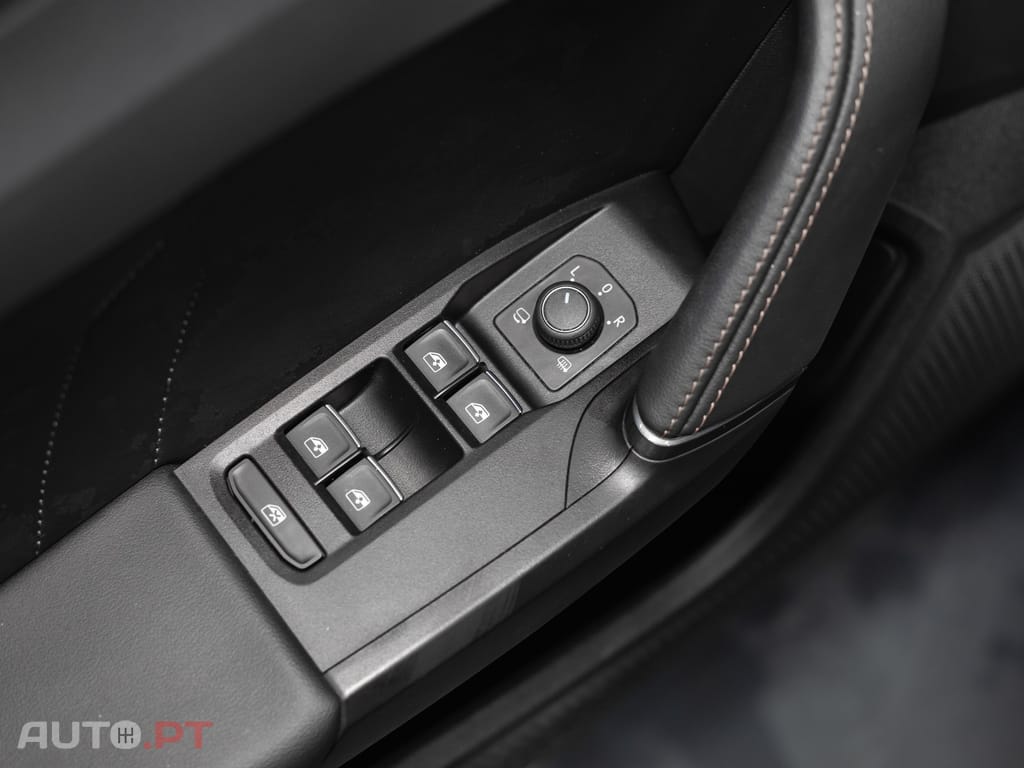 Cupra Leon 1.4 e-Hybrid VZ DSG