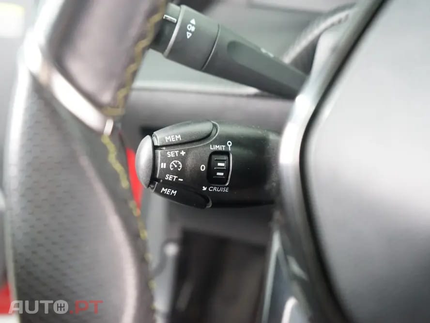Peugeot 208 1.2 PureTech Allure Pack