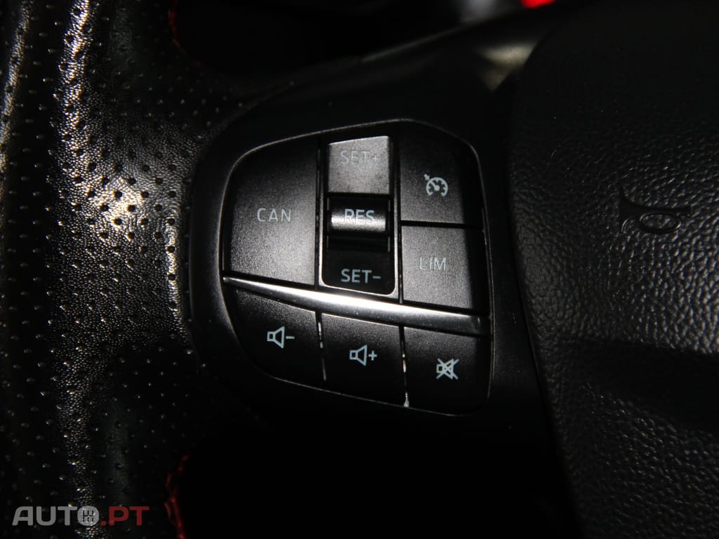 Ford Focus SW 1.0 EcoBoost ST-Line