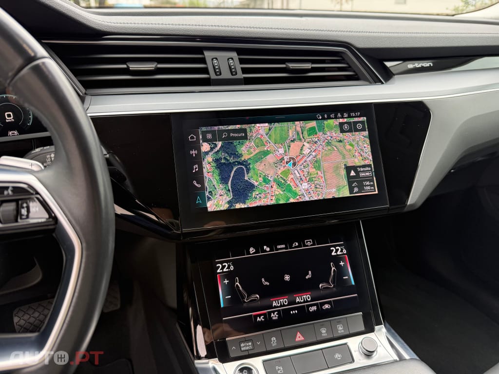 Audi Q8 E-Tron 55 quattro Advanced