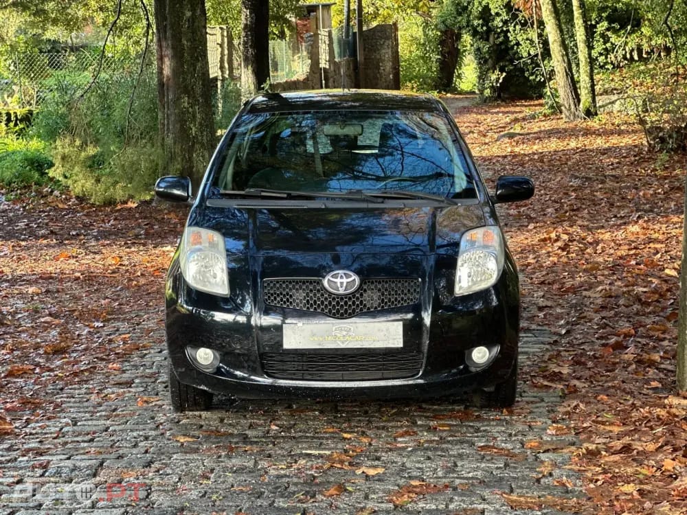 Toyota Yaris 1.0 VVT-i High Pack MM