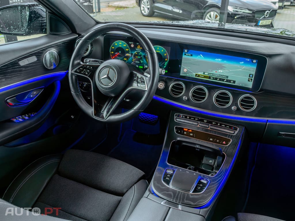 Mercedes-Benz E 300 de AMG Line
