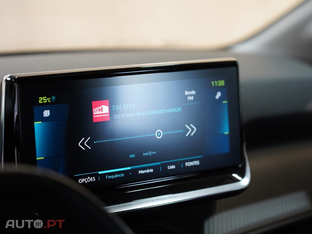 Peugeot E-208 50 kWh Allure