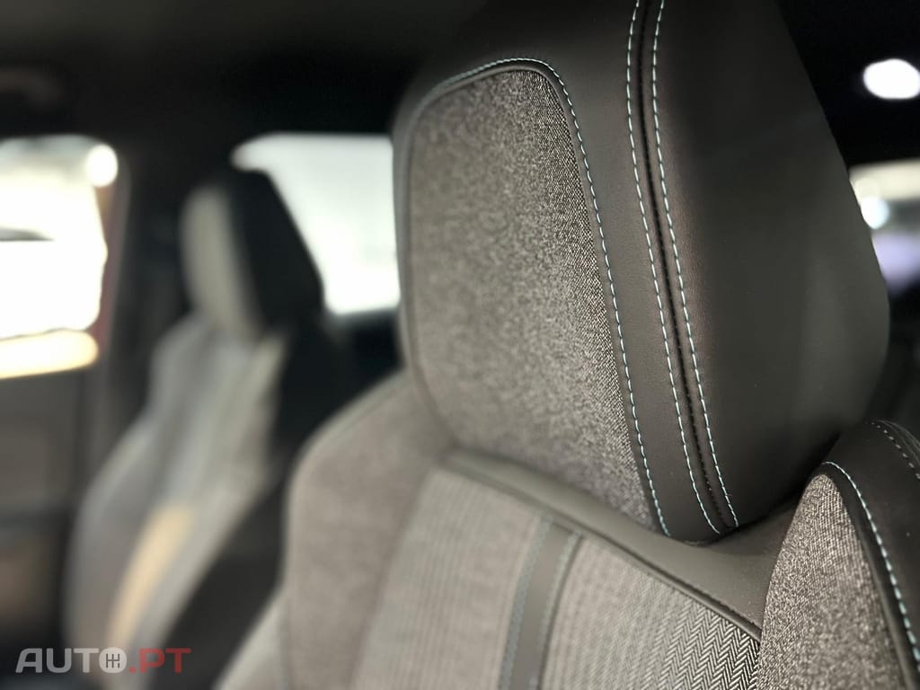 Peugeot 3008 1.6 Hybrid Allure Pack e-EAT8