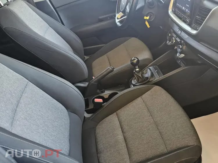 Kia Stonic 1.2 Dynamic