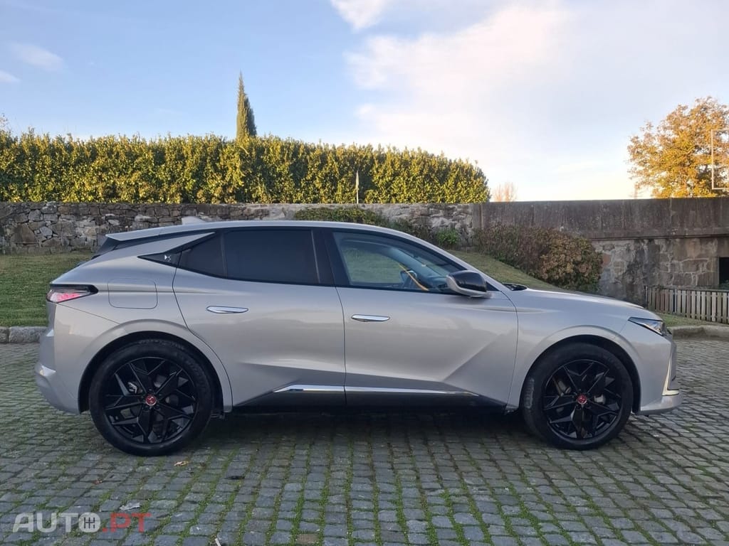 DS DS4 PERFORMANCE LINE+