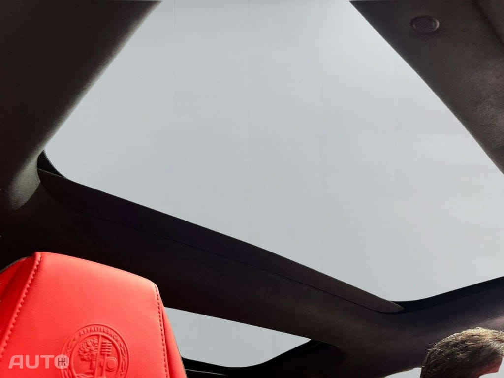 Mercedes-Benz AMG GT 63S E-Perfomance I.V.A DEDUTÍVEL 