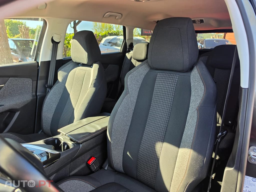 Peugeot 5008 1.5 BlueHDi Active Pack EAT8
