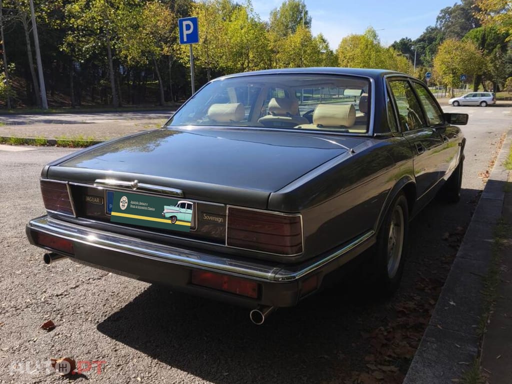 Jaguar XJ40 3.2 Sovereign