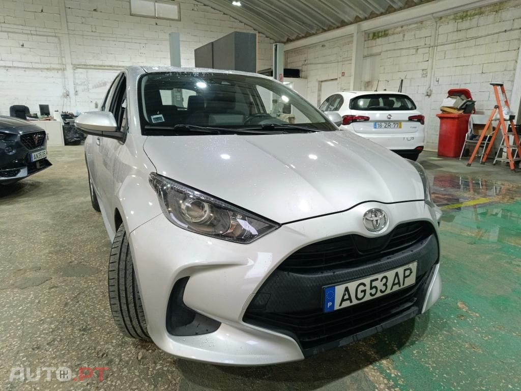 Toyota Yaris 1.0 VVT-i Comfort Plus