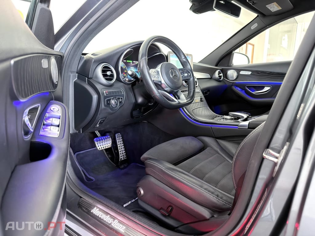 Mercedes-Benz C 300 de AMG Line