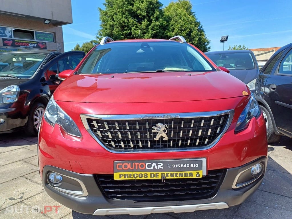 Peugeot 2008 1.2 PureTech Style