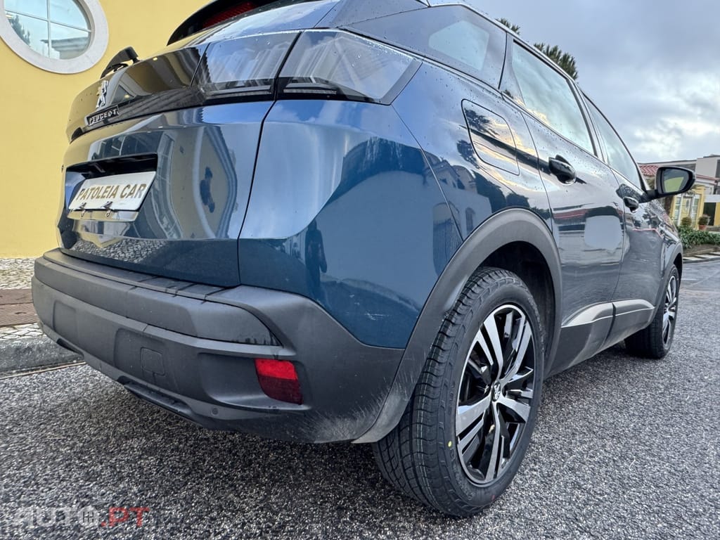 Peugeot 3008 1.2 PureTech Allure EAT8