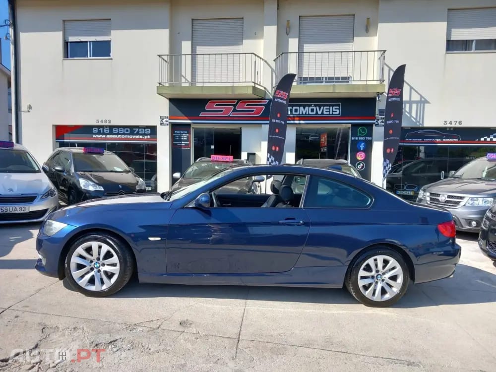 BMW 320 i Coupe