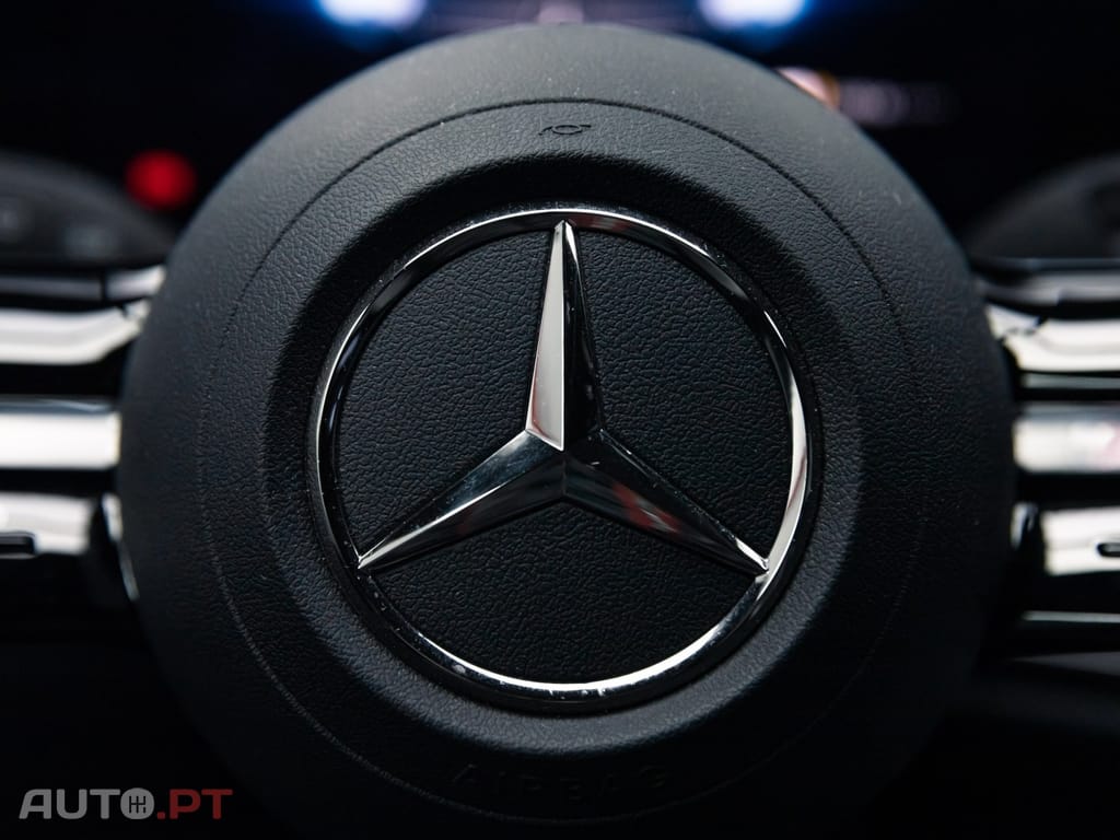 Mercedes-Benz E 300 e AMG Line