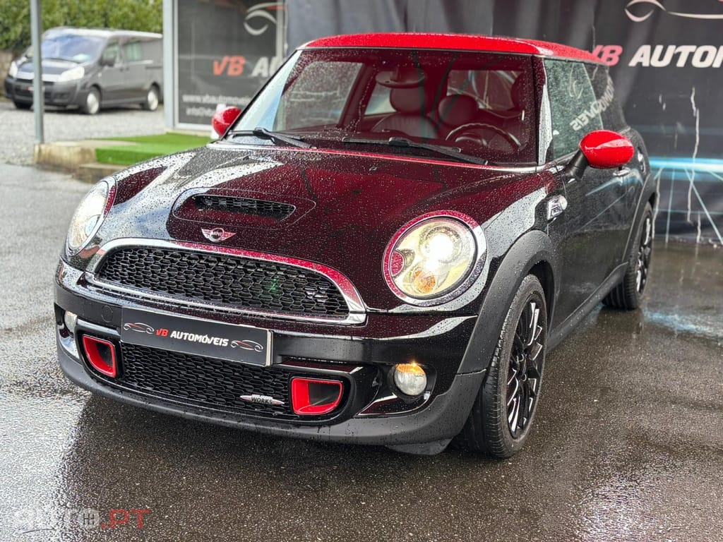 MINI Cooper JCW 1.6 Lci 211cv