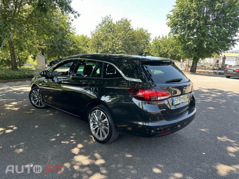 Opel Astra Sports Tourer 1.6 CDTi Cosmo S/S J18