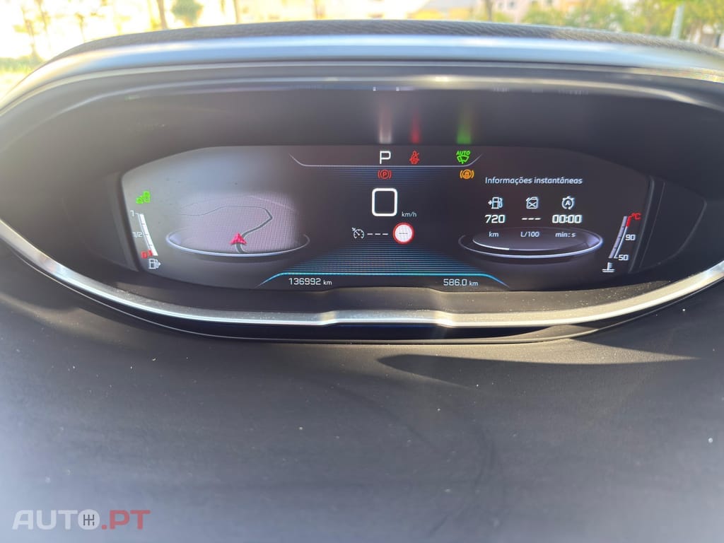 Peugeot 5008 1.5 BlueHDi Allure Pack EAT8