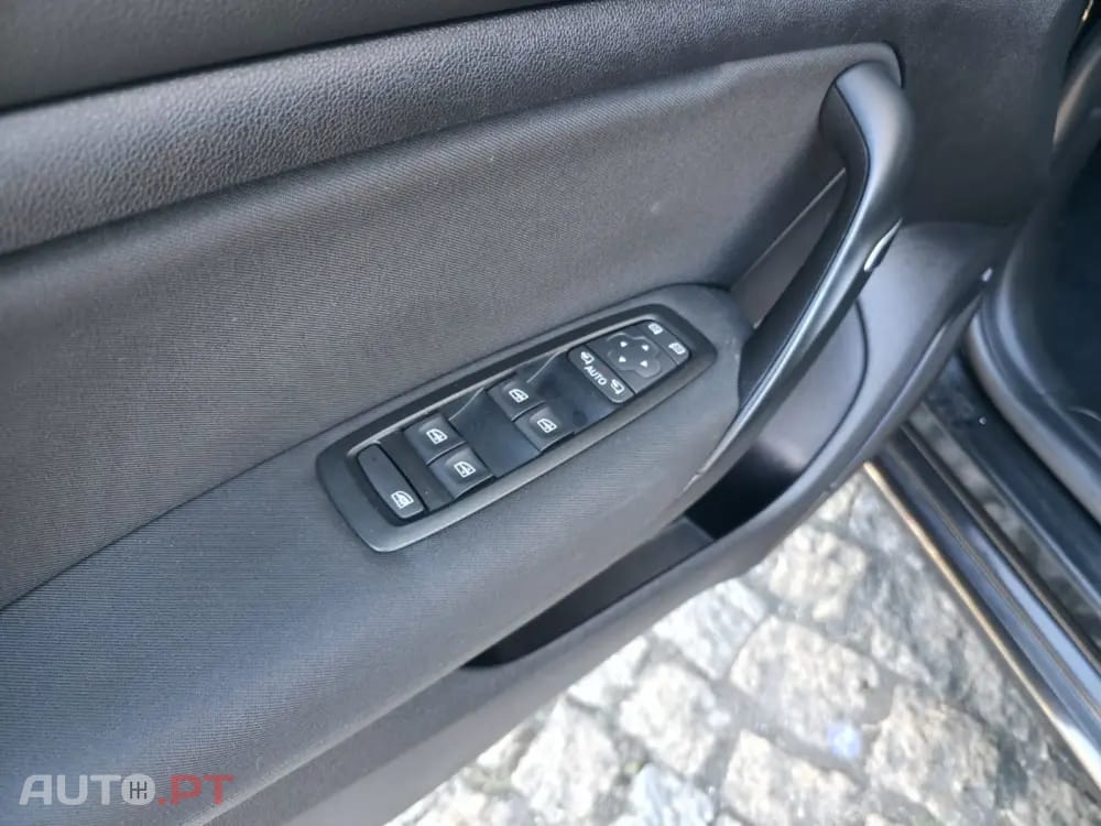 Renault Mégane Sport Tourer 1.5 Blue dCi Limited EDC