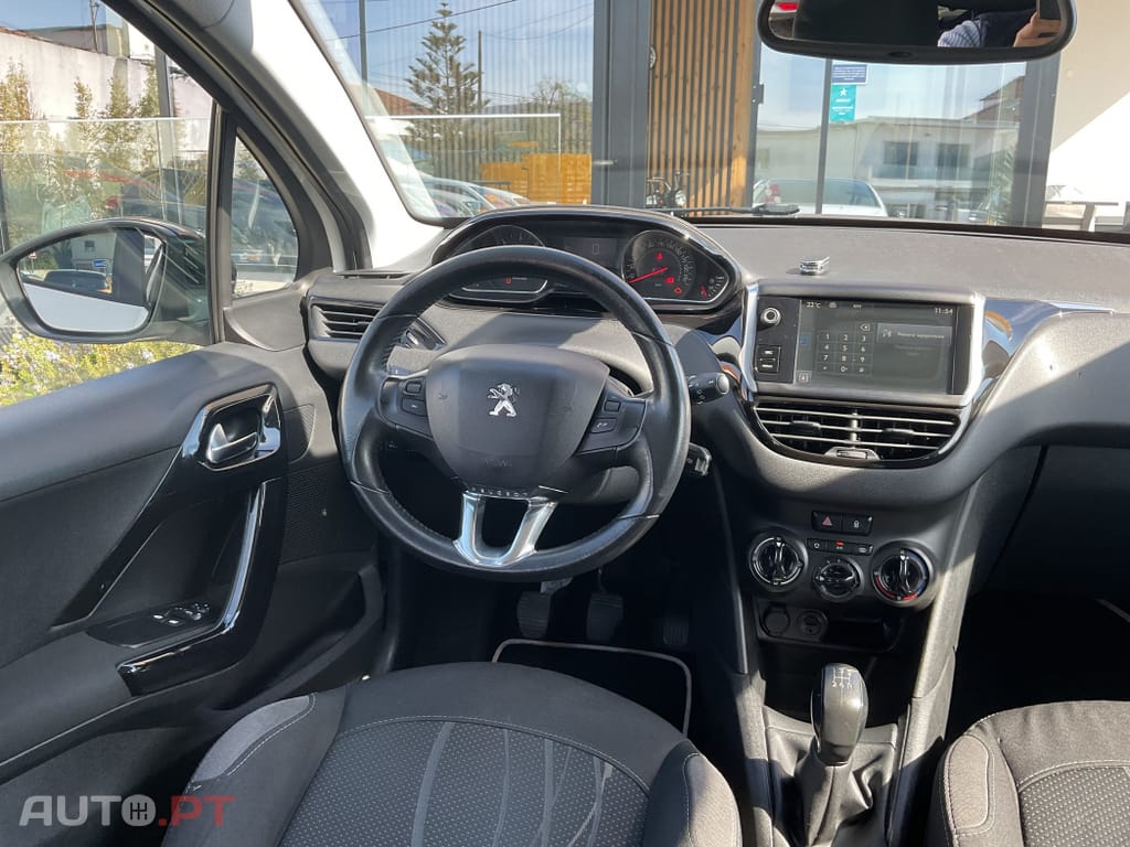 Peugeot 208 1.4 HDi Access