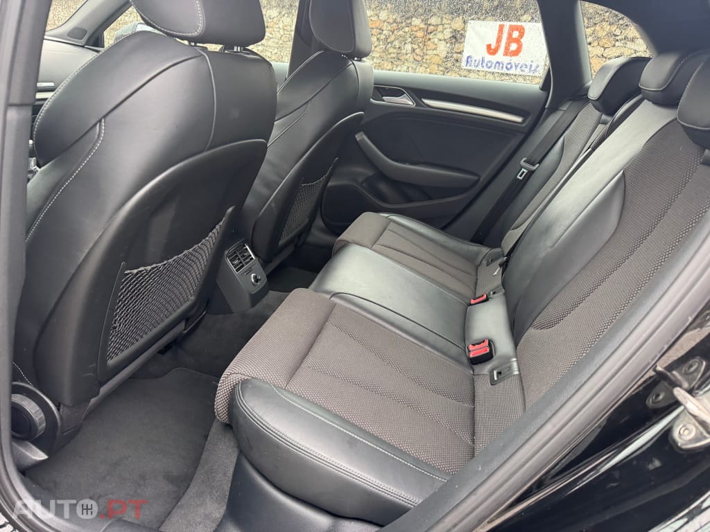 Audi A3 Sportback 1.6 TDI S-line