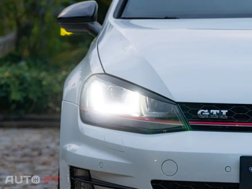 Volkswagen Golf 2.0 TSi GTi Performance