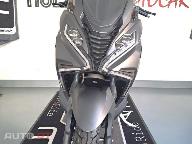 Mitt 125 GT MAX