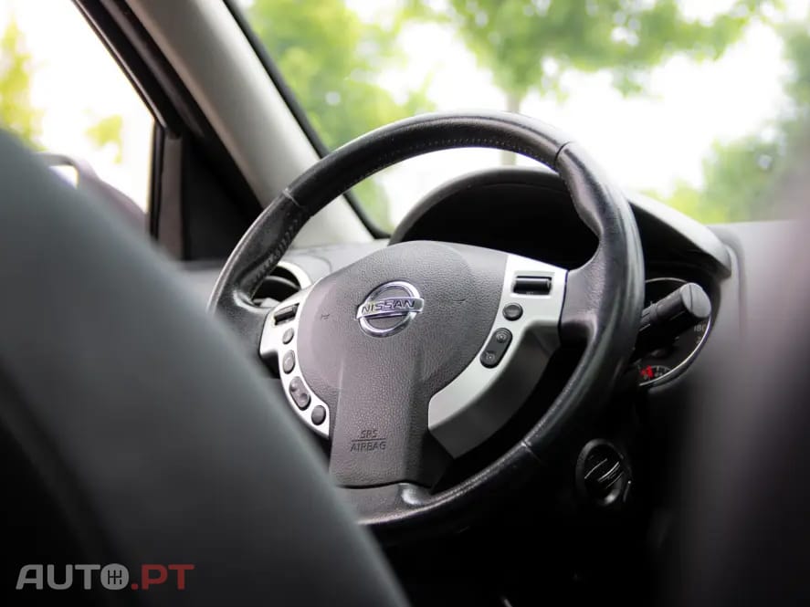 Nissan Qashqai +2 2.0 DCi PREMIUM Sport